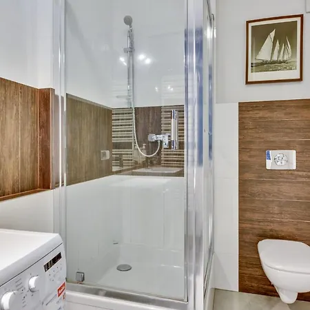 Apartment Grand Szafarnia 8 Gdansk
